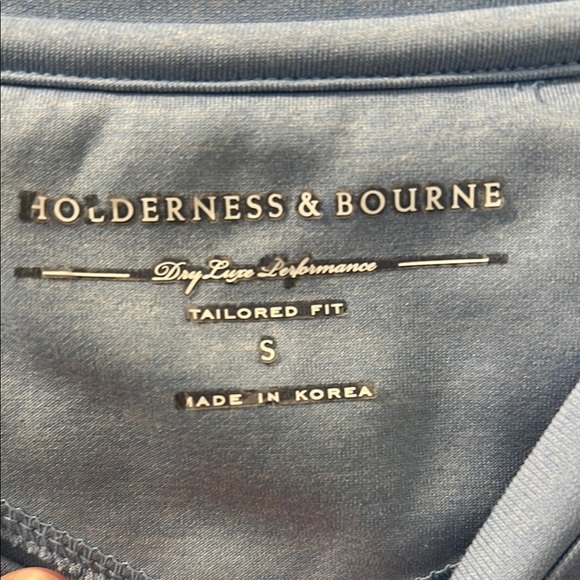 Holderness & Bourne Powder Blue Crewneck Light Sweater - Picture 2 of 6